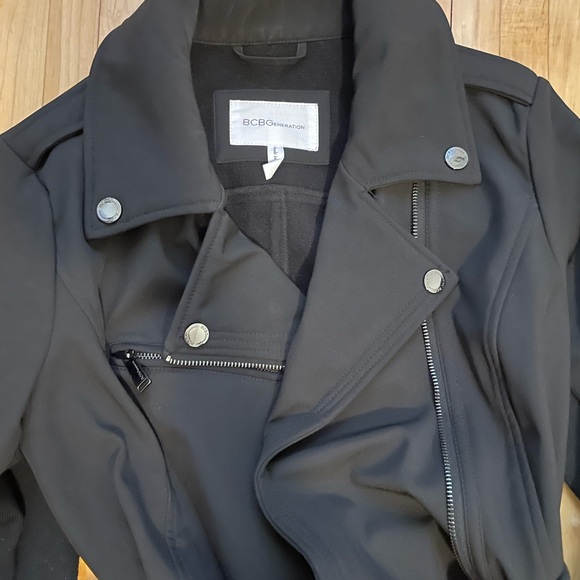 🧥 BCBG Black Trench Coat✨💫 - Picture 3 of 4